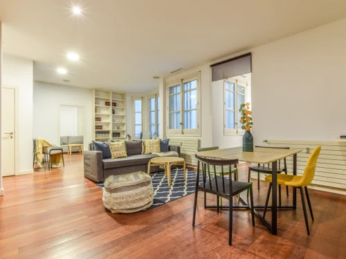 Apartment Madrid, 3 bedrooms, 12 persons - photo_1011773851301