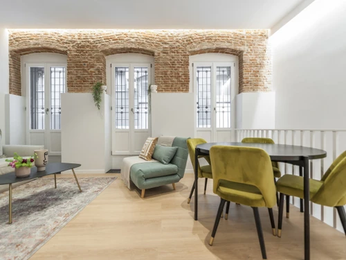 Apartment Madrid, 2 bedrooms, 8 persons - photo_1011773852394