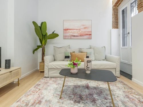 Apartment Madrid, 2 bedrooms, 8 persons - photo_1011773852394