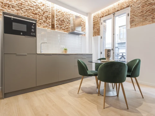 Apartment Madrid, 1 bedroom, 4 persons - photo_1011773853507