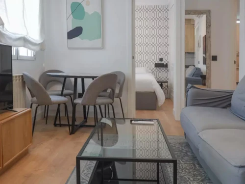 Apartment Madrid, 1 bedroom, 4 persons - photo_1011773855659