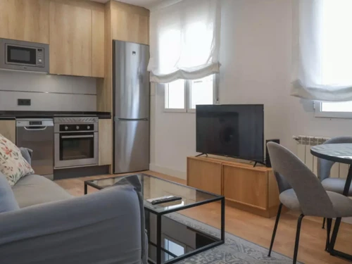 Apartment Madrid, 1 bedroom, 4 persons - photo_1011773855659