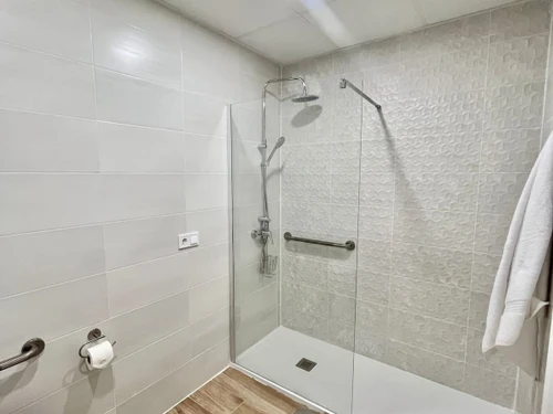 Studio Madrid, studio flat, 2 persons - photo_1011773858093