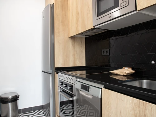 Apartment Madrid, 1 bedroom, 4 persons - photo_1011773858625