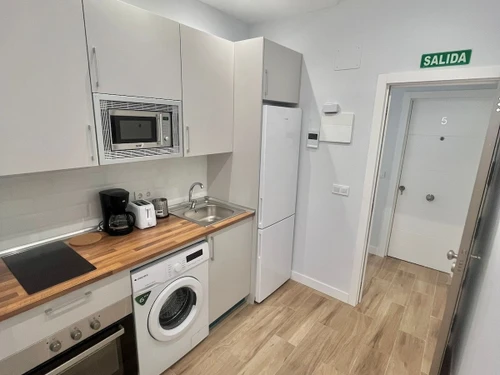 Studio Madrid, studio flat, 3 persons - photo_1011773859865