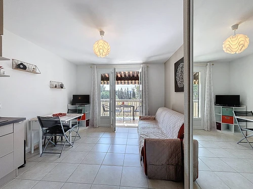 Studio Saint-Cyr-sur-Mer, studio flat, 4 persons - photo_1011774302238