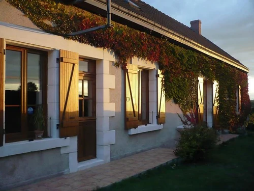 Guestroom Châtillon-sur-Indre, 1 pièce, 3 personnes - photo_1011663107047