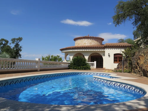 Villa Roses, 4 pièces, 6 personnes - photo_1011776731714