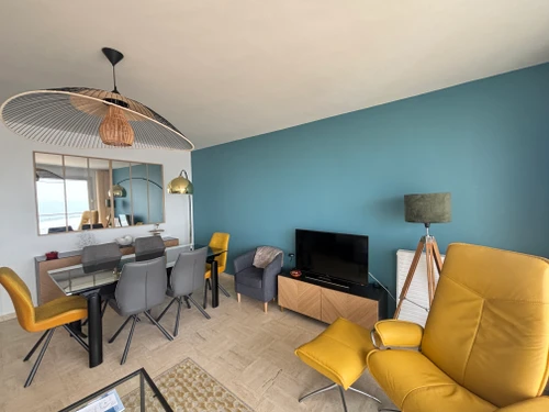 Apartment Les Sables-d'Olonne, 2 bedrooms, 7 persons - photo_8142104506