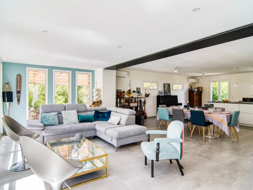 Casa Garéoult, 3 dormitorios, 8 personas - photo_1011778748926