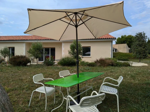 Studio Baignes-Sainte-Radegonde, 1 pièce, 2 personnes - photo_1011626695091