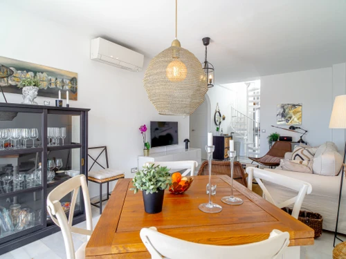 Apartamento Nerja, 2 dormitorios, 4 personas - photo_1011555676795
