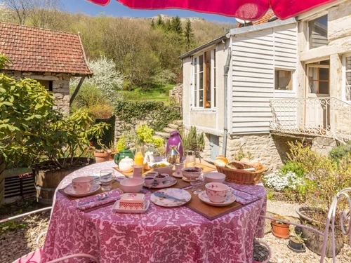 Guestroom Cormot-Vauchignon, 1 pièce, 3 personnes - photo_1011695239869