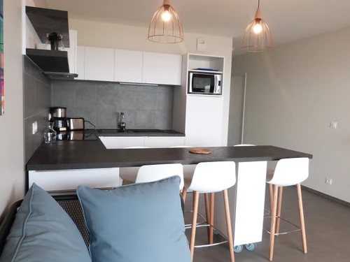 Apartment La Tranche-sur-Mer, 2 bedrooms, 6 persons - photo_17145097338