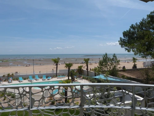 Apartment La Tranche-sur-Mer, 2 bedrooms, 6 persons - photo_16720083533