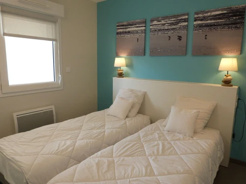 Apartment La Tranche-sur-Mer, 2 bedrooms, 6 persons - photo_17145097436