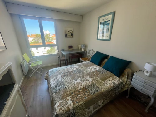 Apartment Les Sables-d'Olonne, 2 bedrooms, 6 persons - photo_8375660788