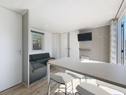 Mobil-home Jullouville, 2 bedrooms, 4 persons - photo_1011560422592