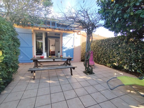 Villa Fleury-Saint-Pierre-la-Mer, 2 bedrooms, 6 persons - photo_1011698521728
