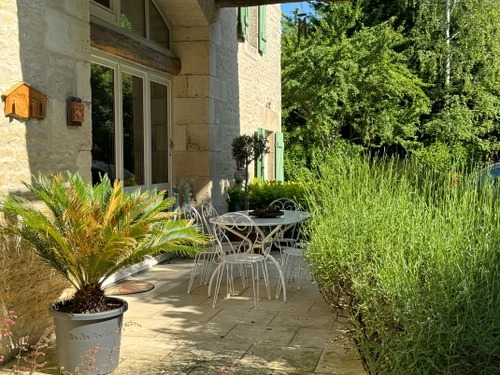 Guestroom Bierry-les-Belles-Fontaines, 1 pièce, 2 personnes - photo_1011695287610