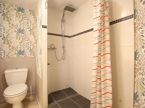 Gîte Isigny-le-Buat, 4 pièces, 6 personnes - photo_1011680296244