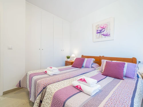 Apartment Roses, 1 bedroom, 4 persons - photo_19081733497