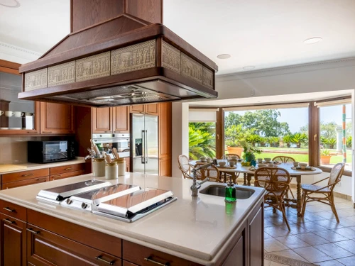 Villa Elviria, Marbella, 5 Schlafzimmer, 10 Personen - photo_1011783007846