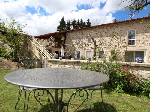 Gîte Saint-Georges-Lagricol, 4 pièces, 6 personnes - photo_15011642720