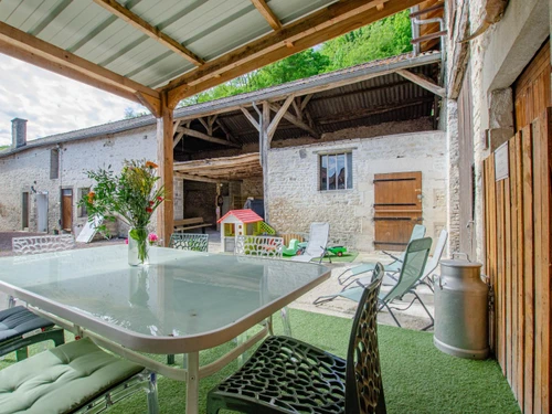 Gasthaus Jaucourt, 3 Schlafzimmer, 6 Personen - photo_1011784227615