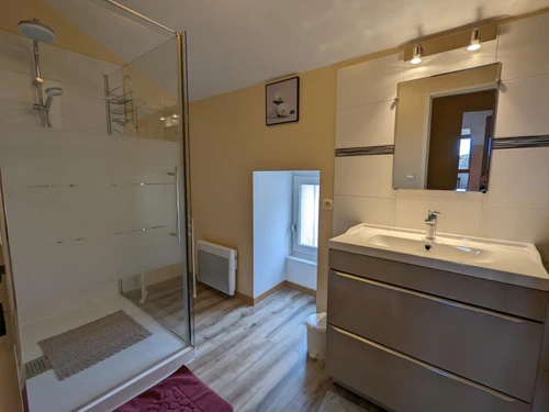 Gasthaus Salles-Lavalette, 3 Schlafzimmer, 6 Personen - photo_1011680464447