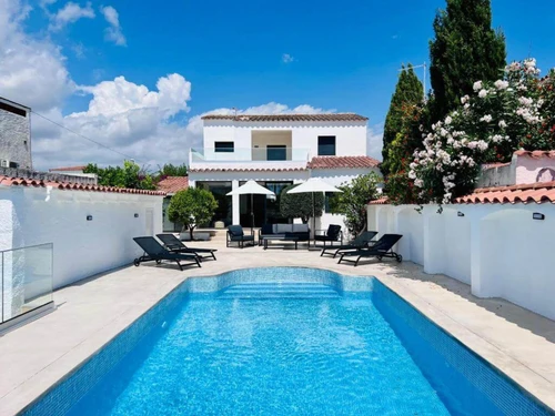 Villa Empuriabrava, 4 bedrooms, 8 persons - photo_1011661554112