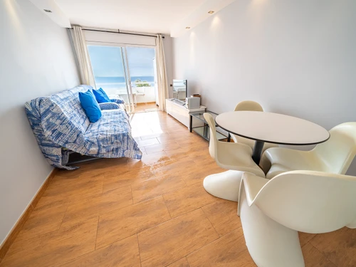 Apartamento Pineda de Mar, 1 dormitorio, 2 personas - photo_1011775661274