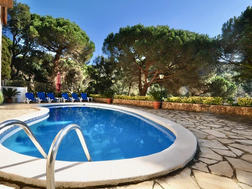 Villa Lloret de Mar, 4 bedrooms, 8 persons - photo_17558635156