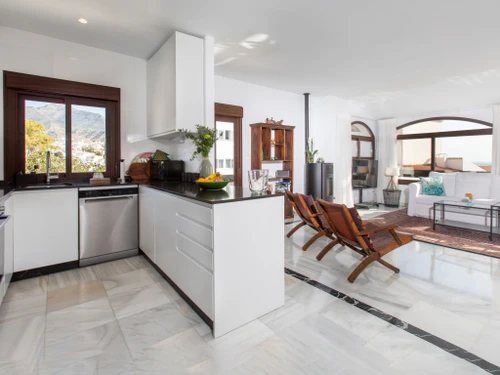 Apartamento Nerja, 2 dormitorios, 4 personas - photo_1011680930659