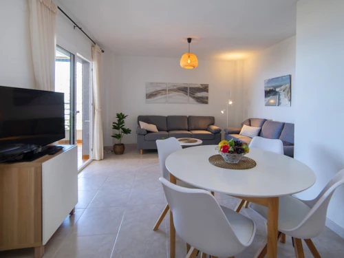 Ferienwohnung Calp, 2 Schlafzimmer, 4 Personen - photo_1011596002166