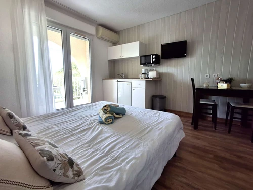 Apartment Saint-Florent, studio flat, 2 persons - photo_1011787124875