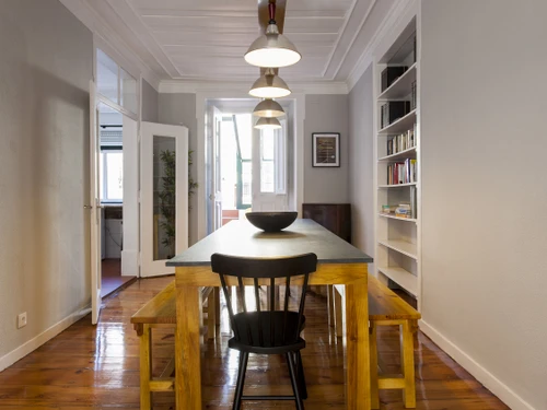 Apartment Lisbon, 5 bedrooms, 22 persons - photo_1011787179127