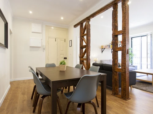 Apartment Lisbon, 5 bedrooms, 17 persons - photo_1011787179506