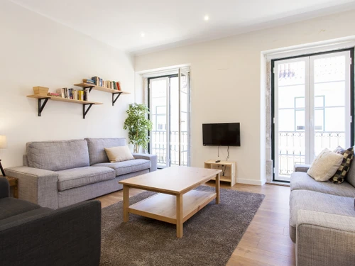 Apartment Lisbon, 5 bedrooms, 17 persons - photo_1011787179506