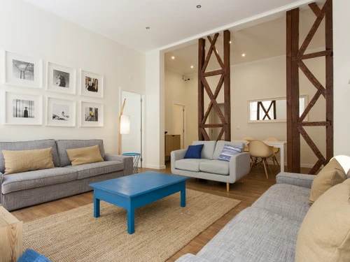 Apartment Lisbon, 5 bedrooms, 17 persons - photo_1011787180255