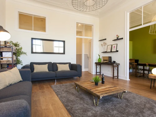 Apartment Lisbon, 6 bedrooms, 25 persons - photo_1011787180395