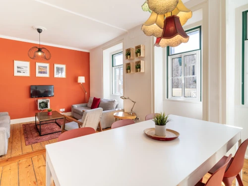 Apartment Lisbon, 5 bedrooms, 16 persons - photo_1011787182260