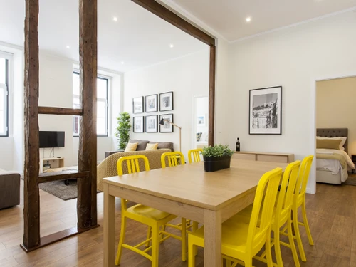 Apartment Lisbon, 5 bedrooms, 17 persons - photo_1011787182598