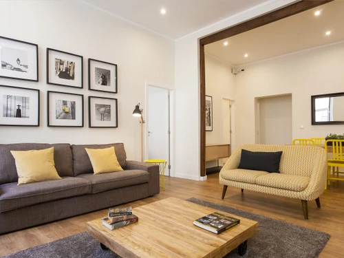 Apartment Lisbon, 5 bedrooms, 17 persons - photo_1011787182598