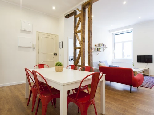 Apartment Lisbon, 5 bedrooms, 17 persons - photo_1011787183478