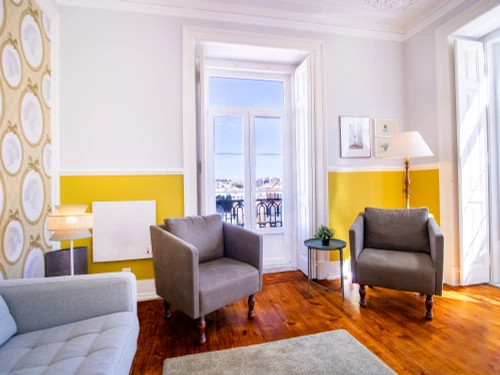 Apartment Lisbon, 7 bedrooms, 22 persons - photo_1011787184612