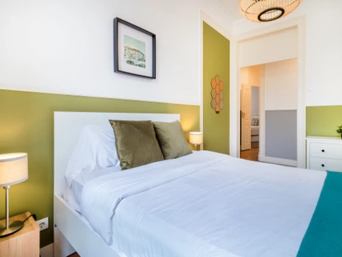 Apartment Lisbon, 7 bedrooms, 21 persons - photo_1011787184765