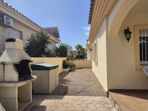 Casa Deltebre, 3 dormitorios, 6 personas - photo_1011660390123