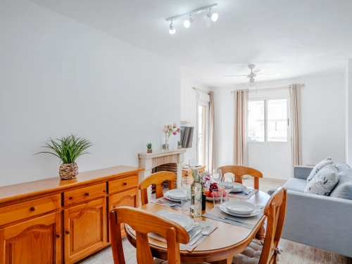 Apartamento Oliva, 2 dormitorios, 4 personas - photo_1011788276800