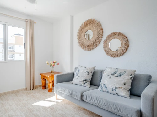 Apartamento Oliva, 2 dormitorios, 4 personas - photo_1011788276800